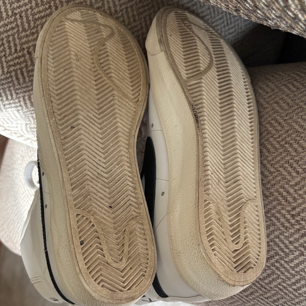 Nike White and Gray High-Top Sneakers - Picture 6 of 6